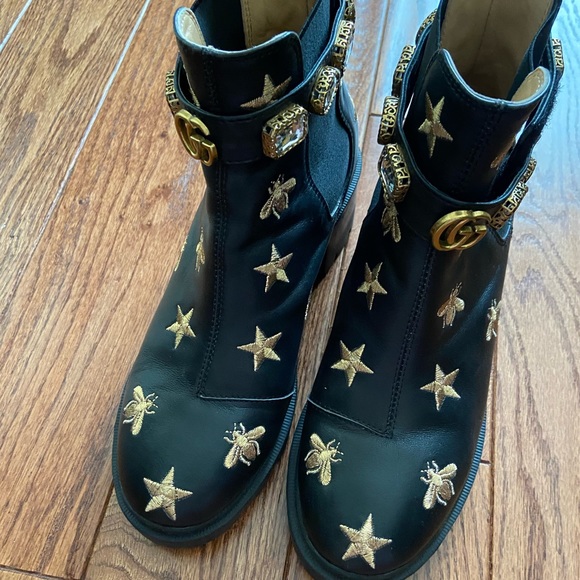 Gucci boots 🥾 - Picture 2 of 7